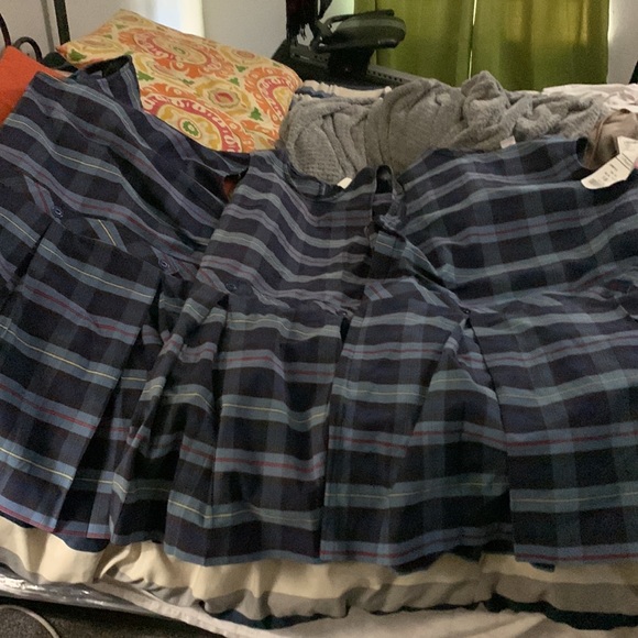 Selling school uniforms 16(2) 18 (1) 12 (1) $15.00 each - Picture 5 of 5